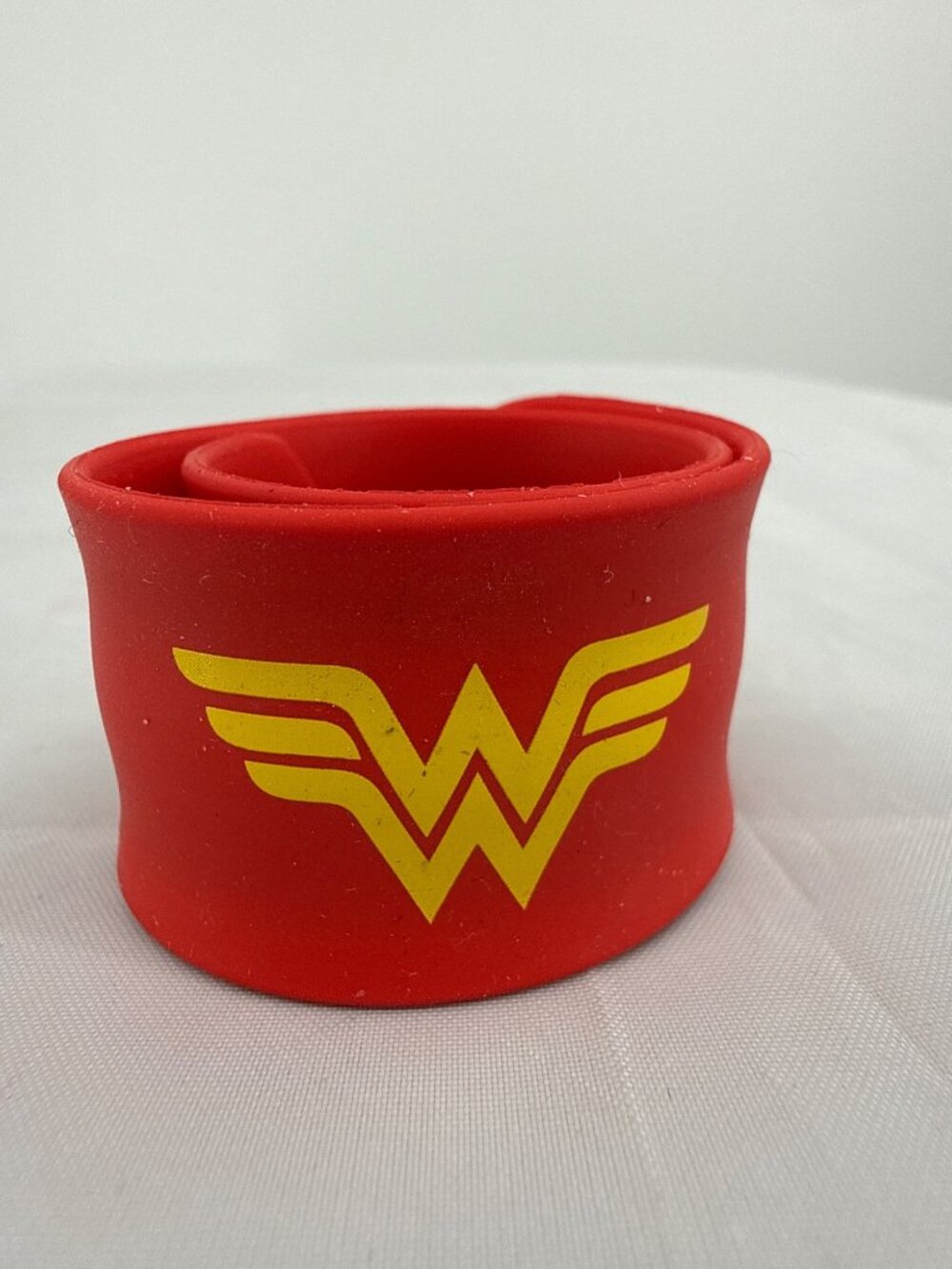 Wonder Woman Red Slap Bracelet Rubber Wristband DC Comics Cosplay Retro 90s